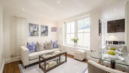 Flat Kensington Gardens Square in City of Westminster