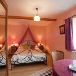 Room Route des Rouzeyroux in Beaulieu