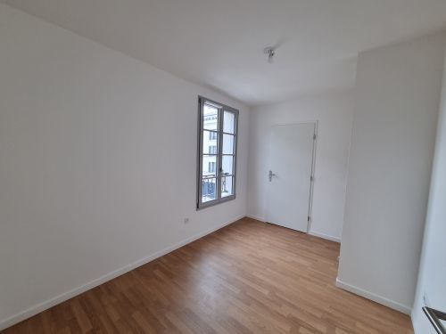 Flat Rue de la Traverse in Pontoise