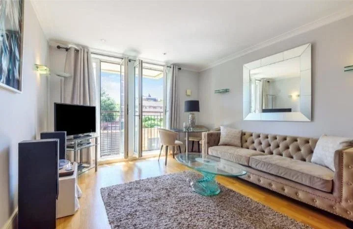 Flat Fulham Road in Greater London