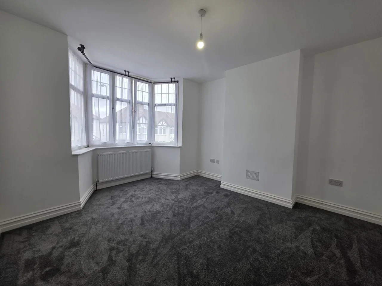House Wood Close in Greater London