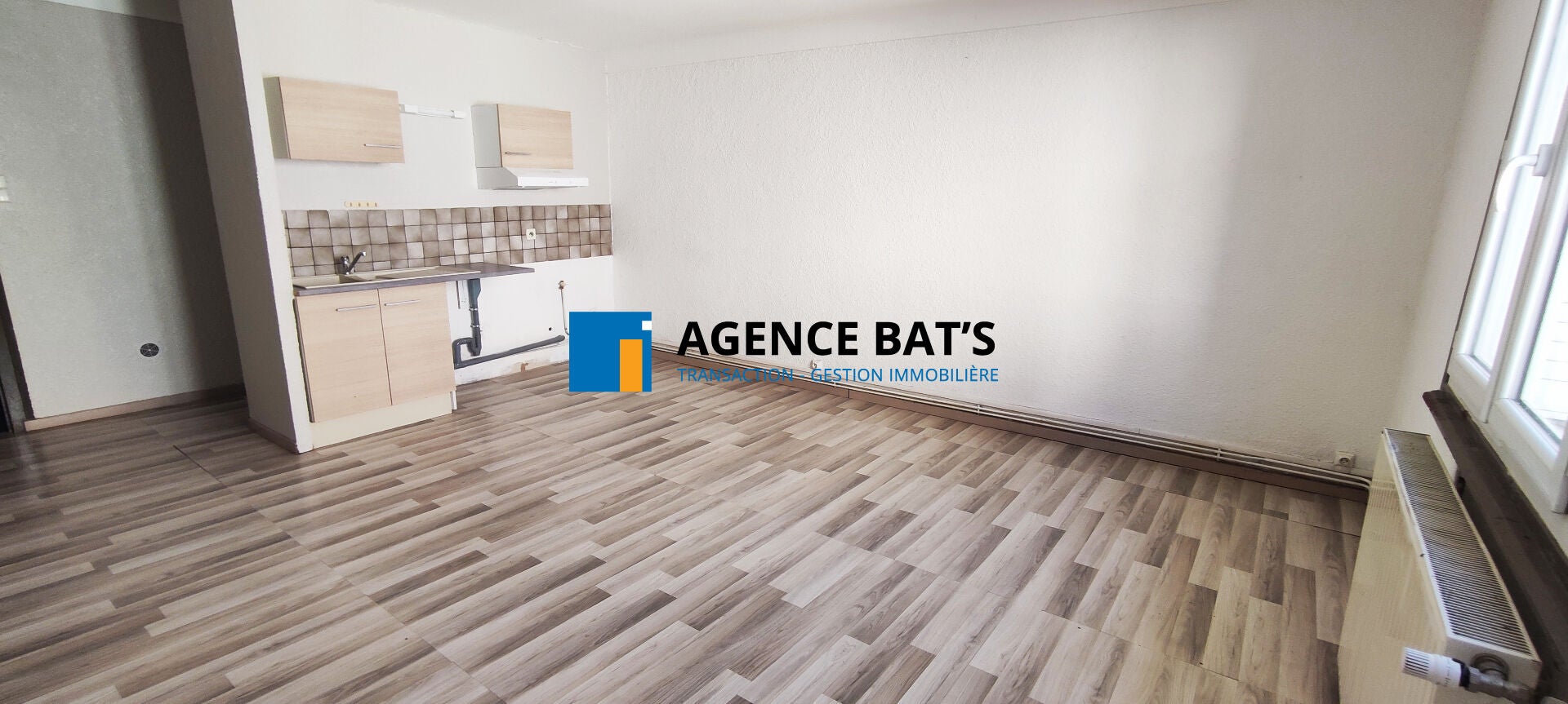 Appartement Rue Martin Bernard à Sury-le-Comtal