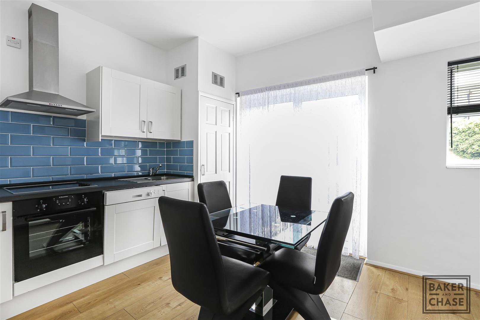 Flat Manor Road in Greater London