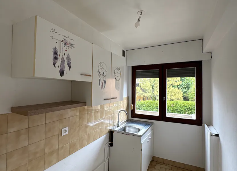 Flat Rue Jules Vernissat in Romans-sur-Isère