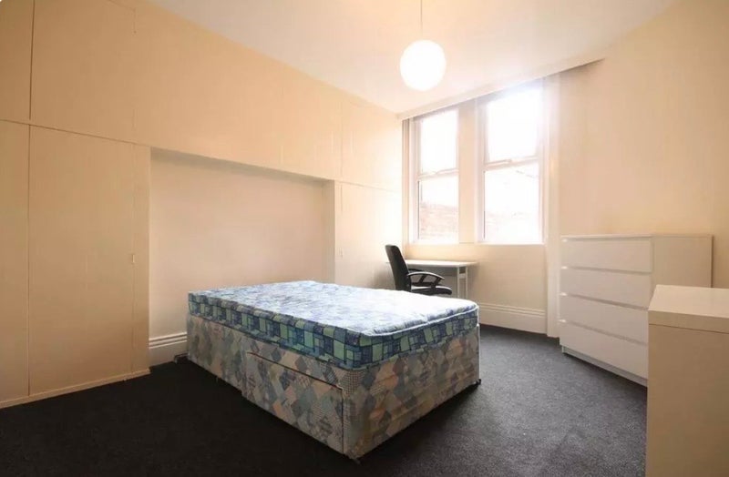 Room Osborne Avenue in Newcastle upon Tyne