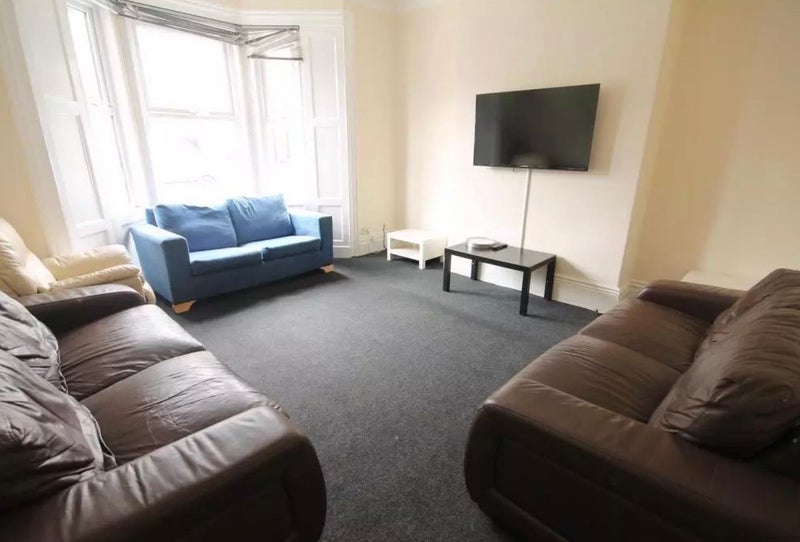 Room Osborne Avenue in Newcastle upon Tyne