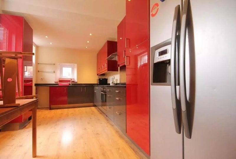 Room Osborne Avenue in Newcastle upon Tyne