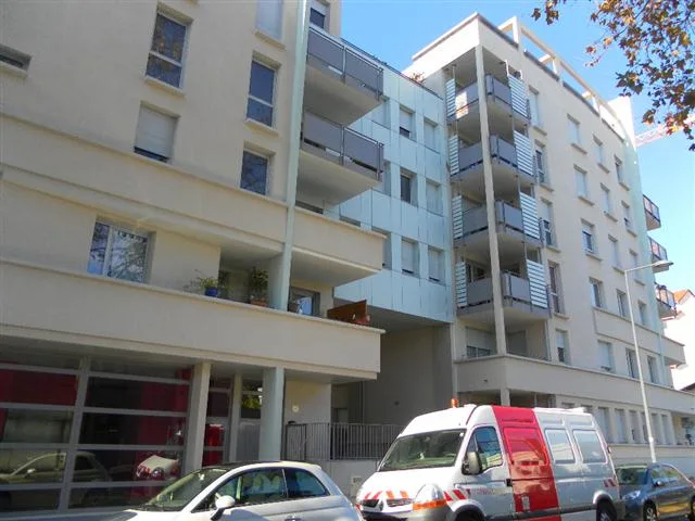 Appartement Cours Tolstoï à Villeurbanne