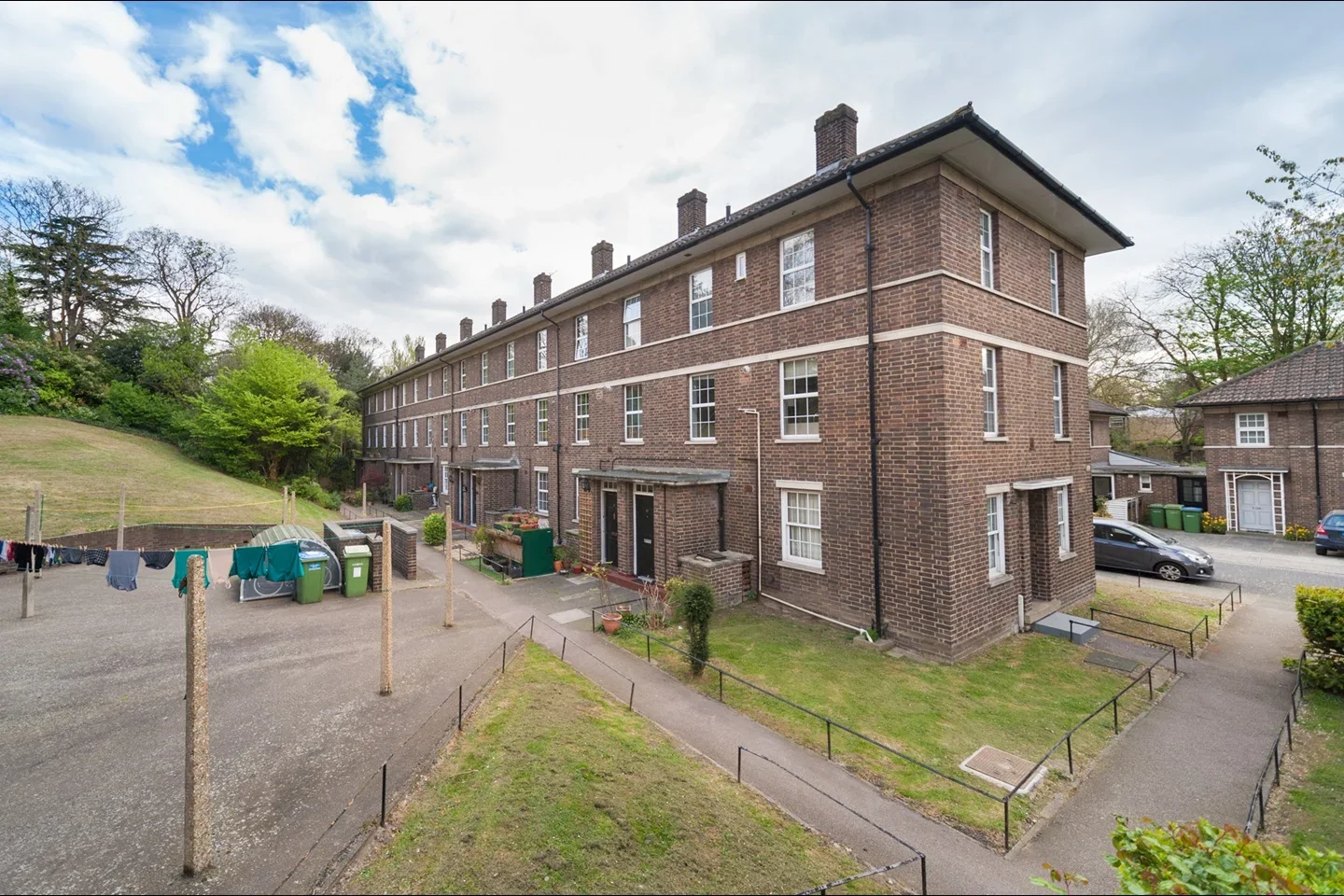 Flat Fulthorp Road in Greater London