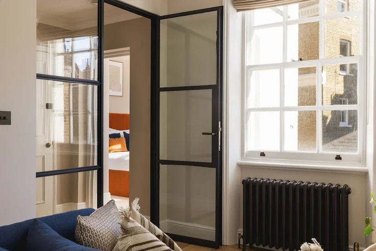 Flat Holland Place in Greater London