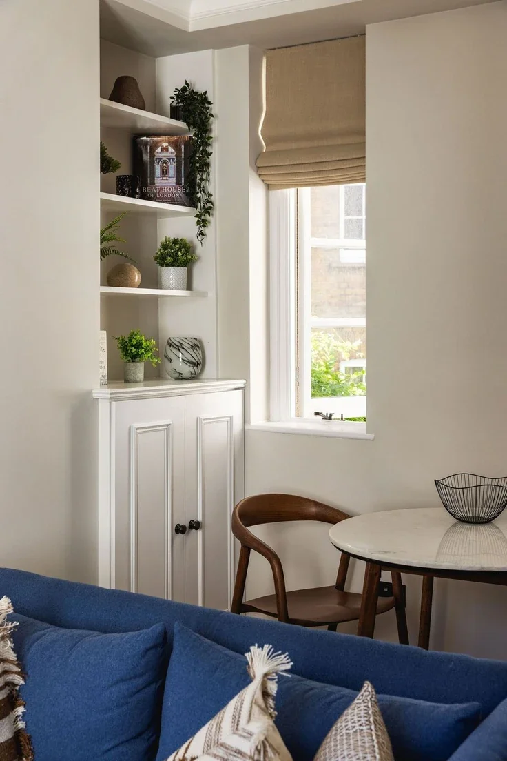 Flat Holland Place in Greater London