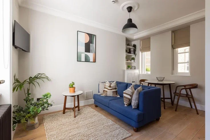 Flat Holland Place in Greater London