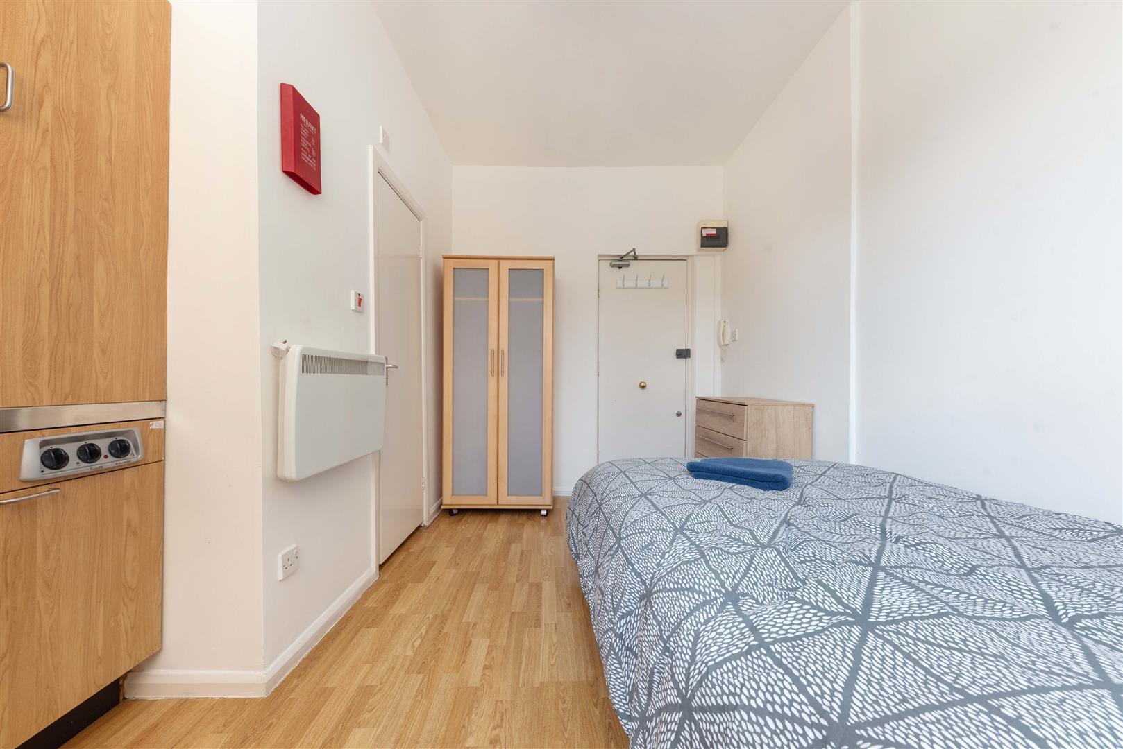 Flat Orme Square in City of Westminster