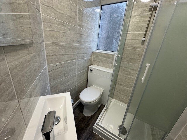 Flat Withnell Road in Blackpool