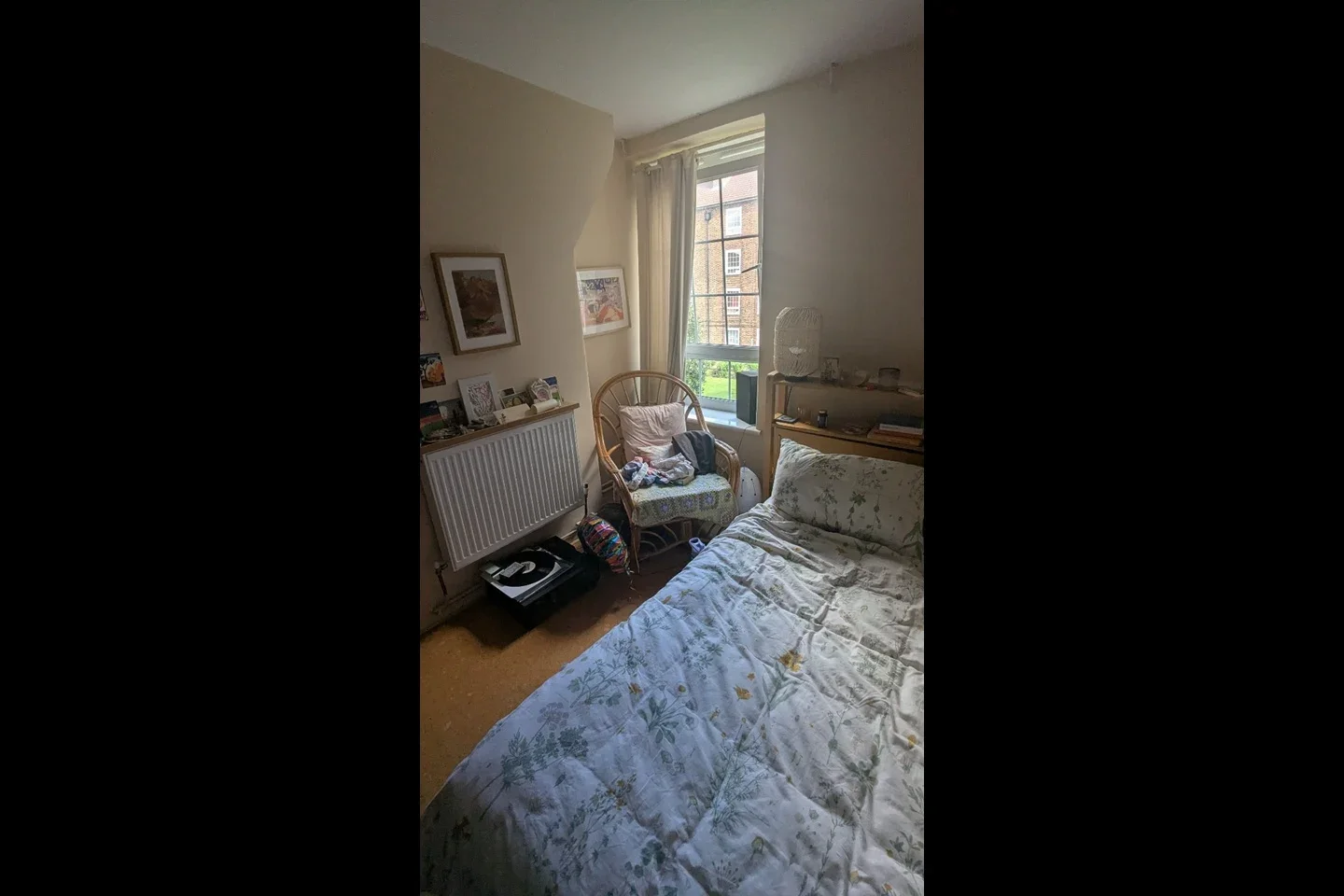 Flat Barville Close in Greater London