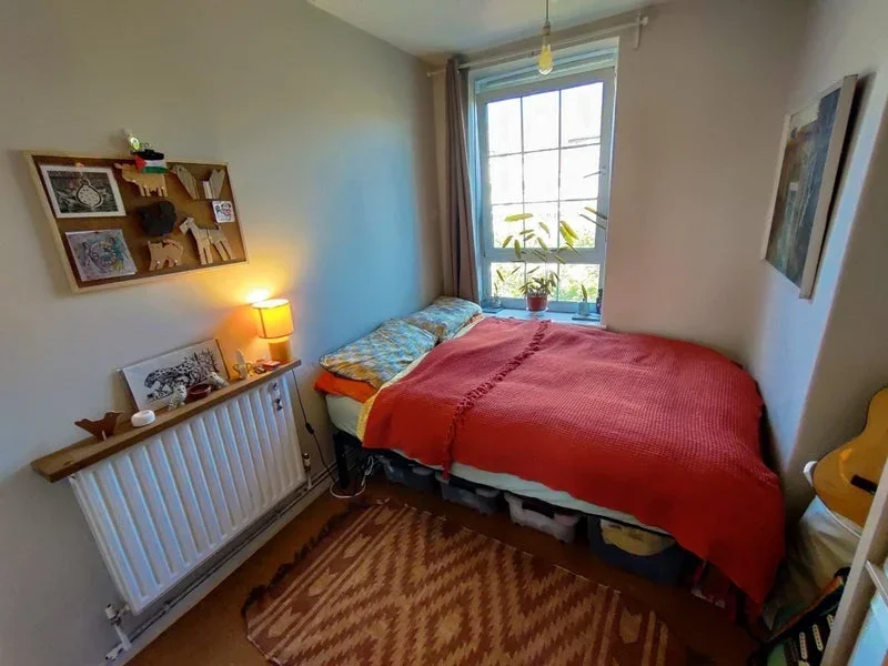 Flat Barville Close in Greater London