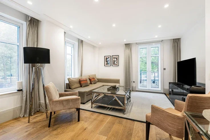 Flat Park Lane in City of Westminster