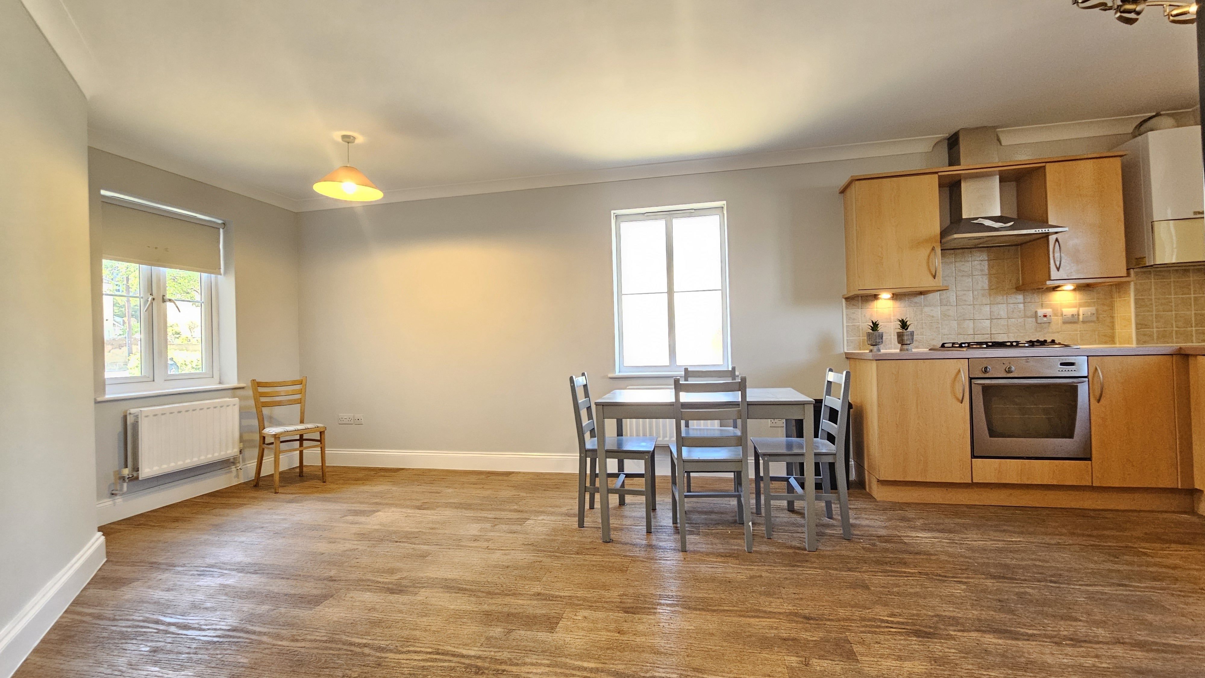 Flat Priory Place in Dartford