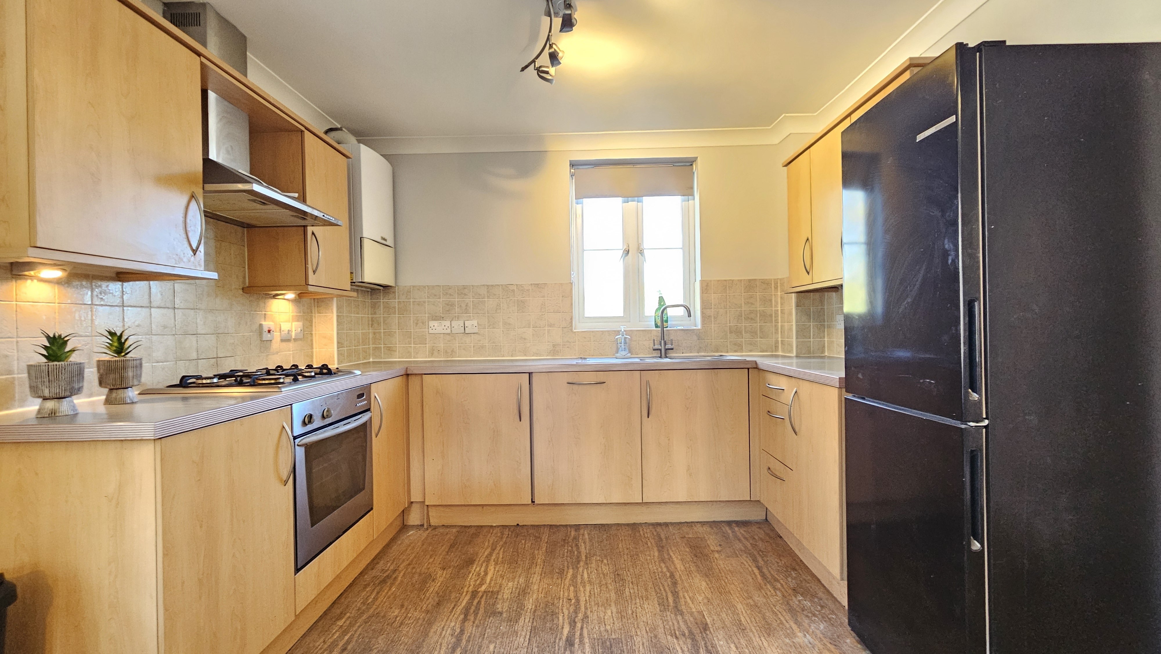 Flat Priory Place in Dartford