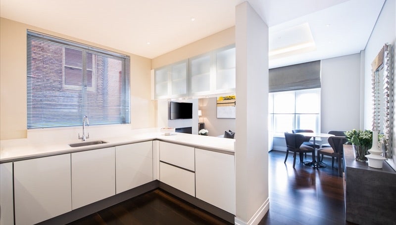 Flat North Audley Street in City of Westminster