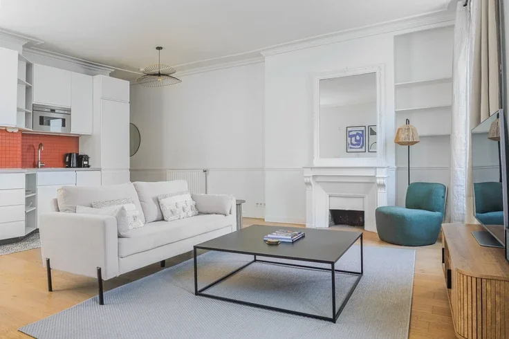 Appartement Cour des Petites Écuries à Paris