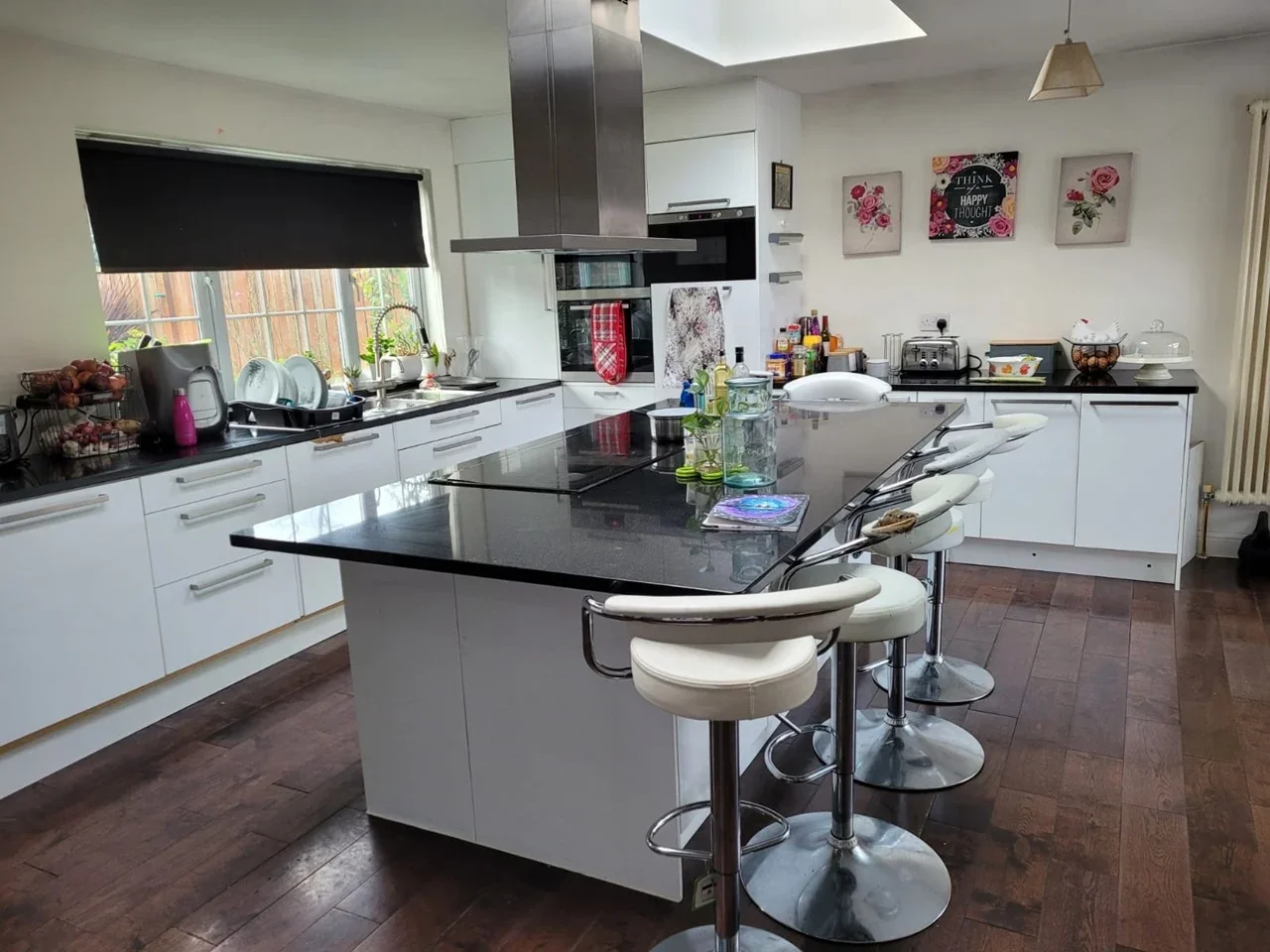Room Walton Gardens in Greater London