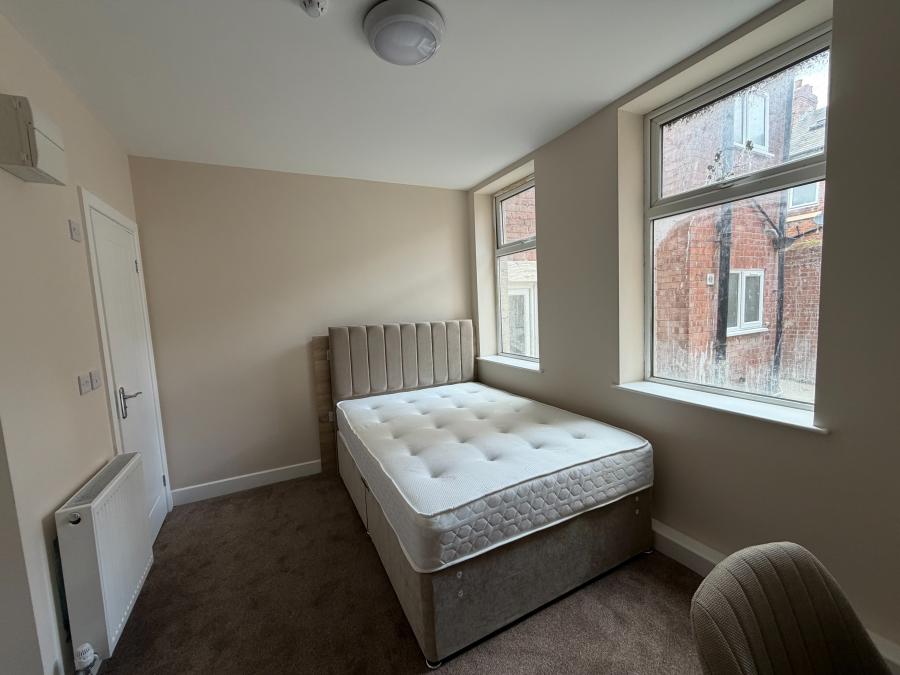 Room Claremont South Avenue in Gateshead