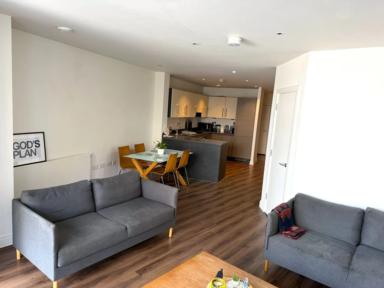 Room Blyth Road in Greater London