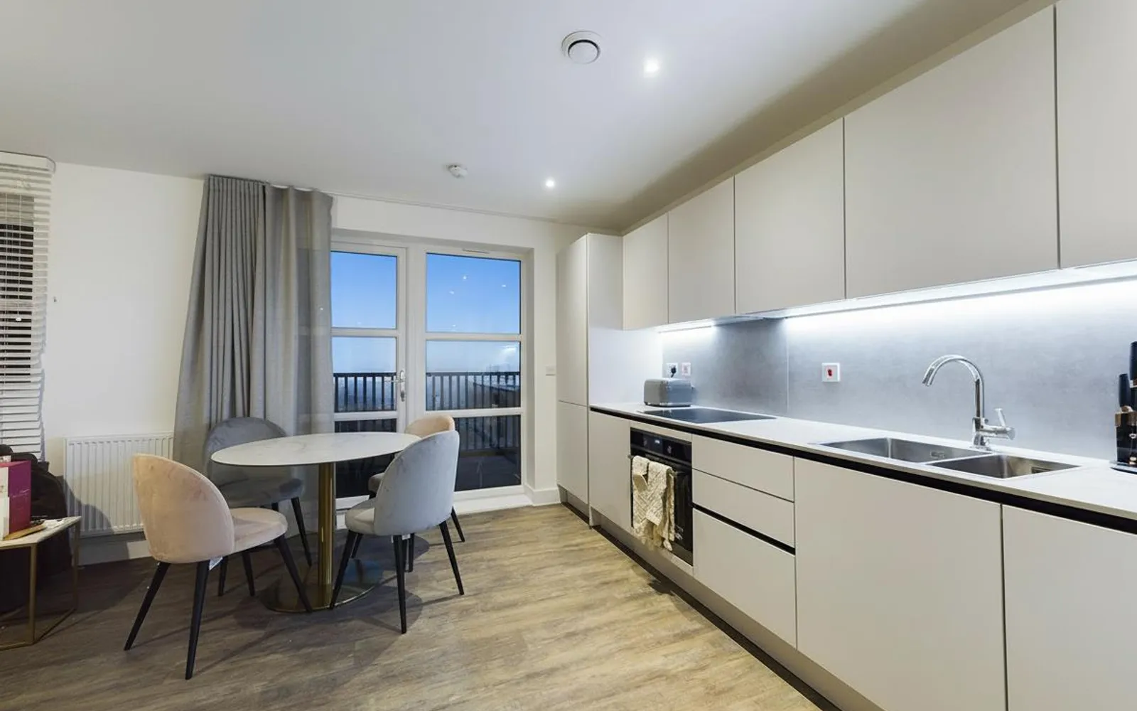 Flat East Kent Avenue in Gravesham