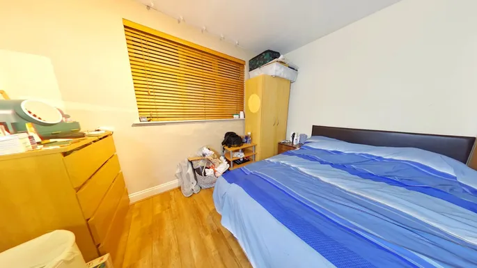 Flat Aberdeen Road in Greater London
