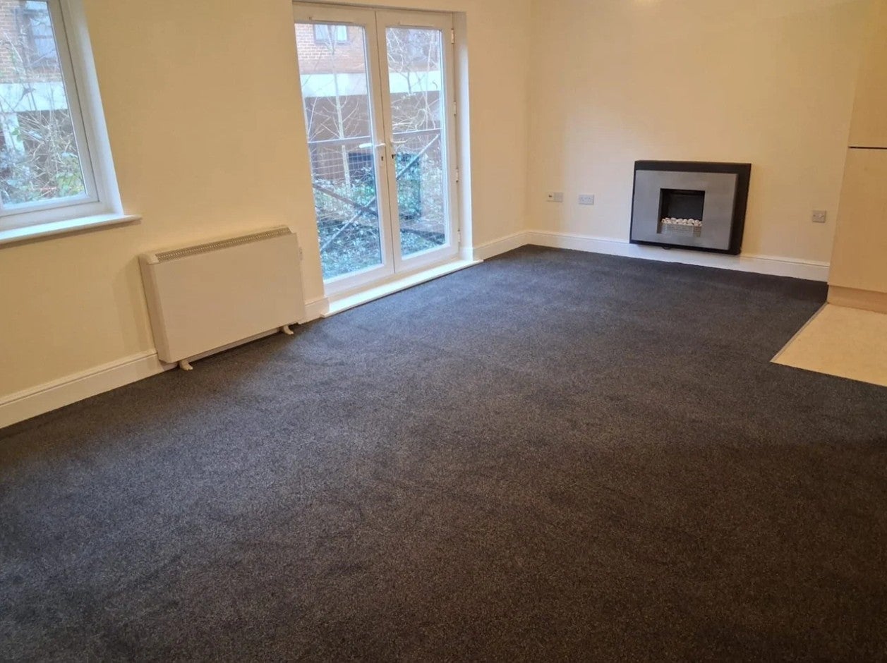 Flat Hampden Close in St Leonards