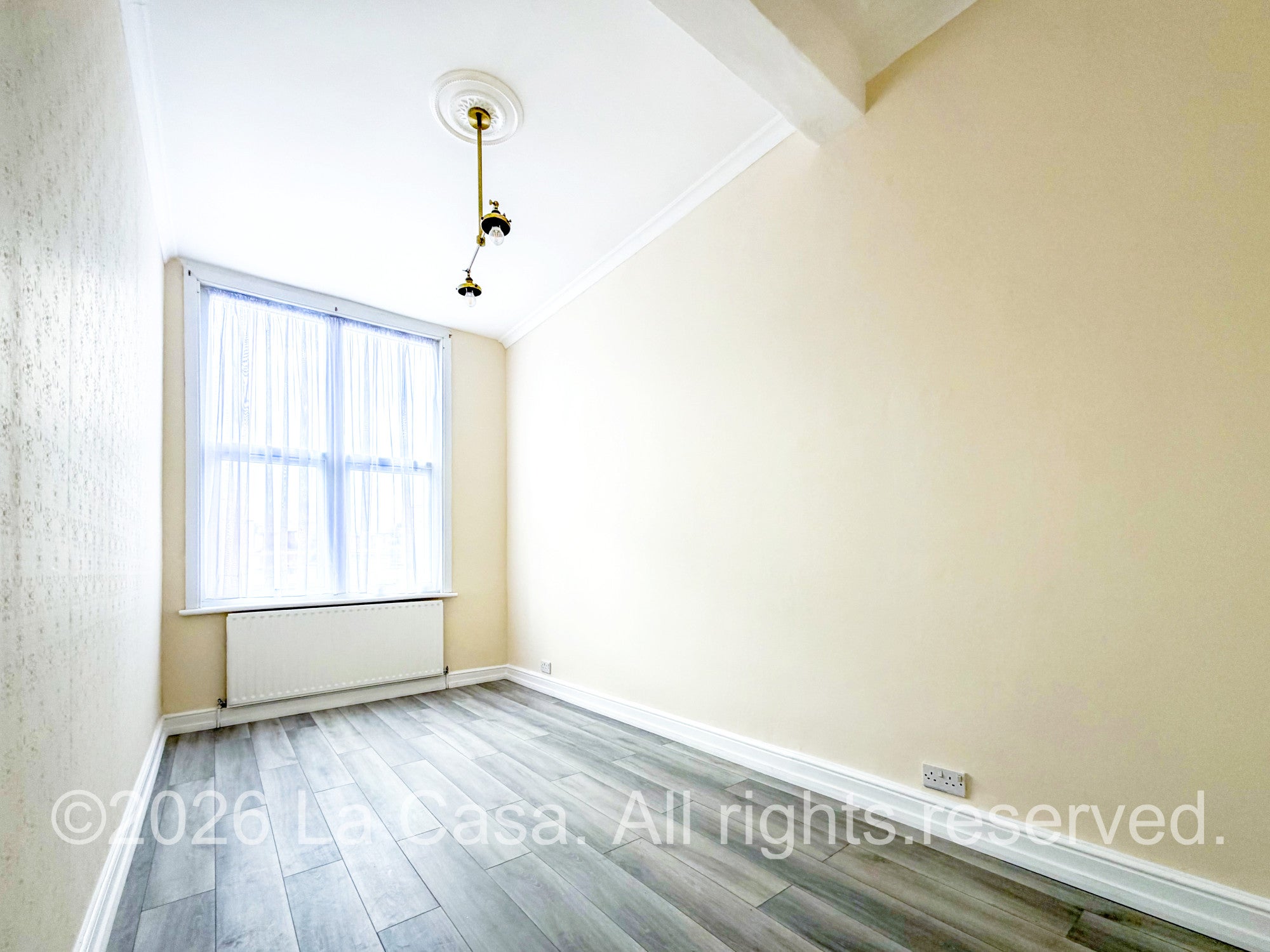 Flat Camberwell Road in Greater London