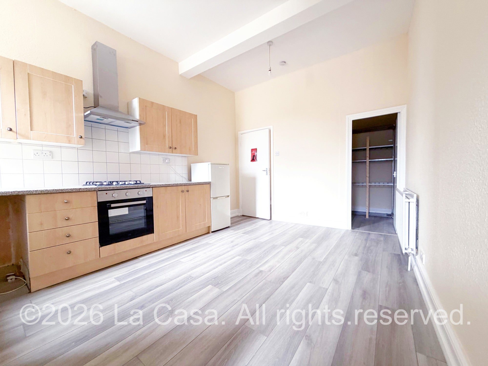 Flat Camberwell Road in Greater London