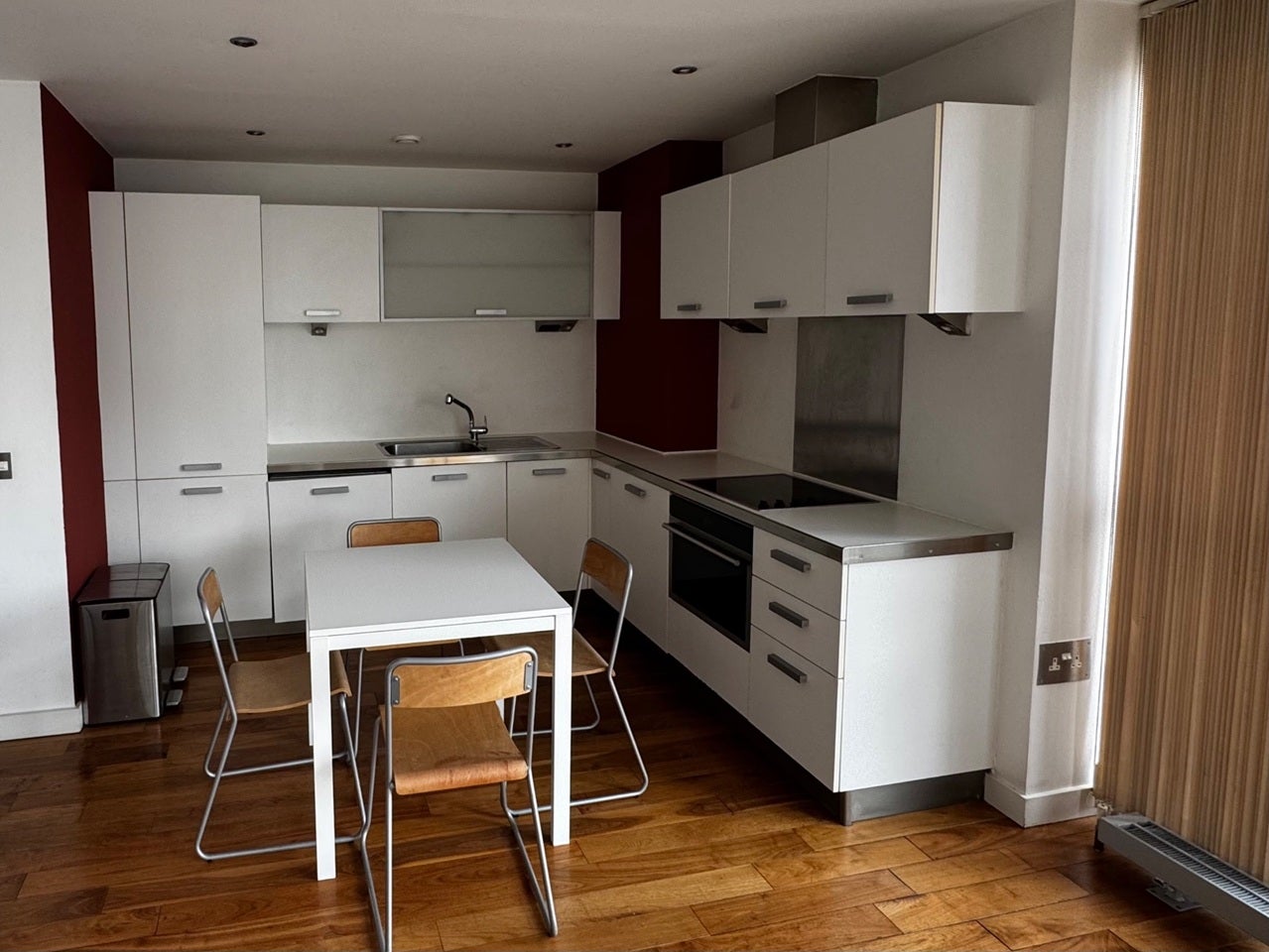 Flat Barlow's Croft in Salford