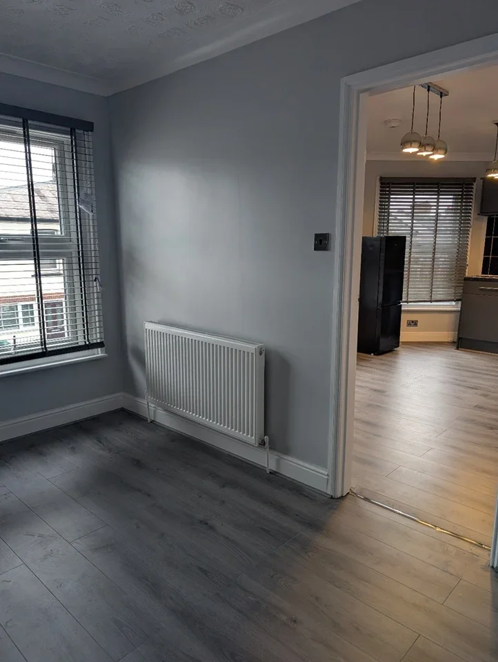 Flat Shakespeare Street in Watford