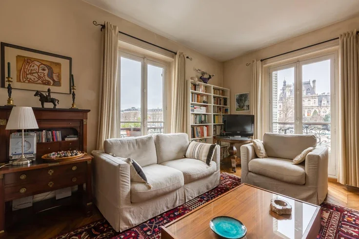 Appartement Quai aux Fleurs à Paris
