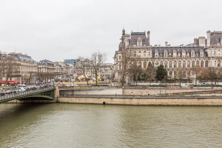 Appartement Quai aux Fleurs à Paris