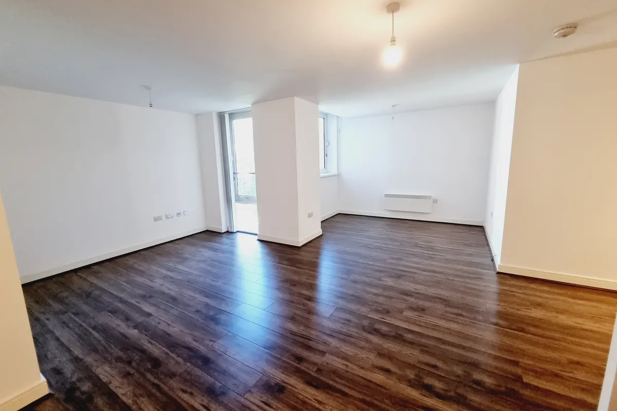 Flat Waterfront Way in Brierley Hill