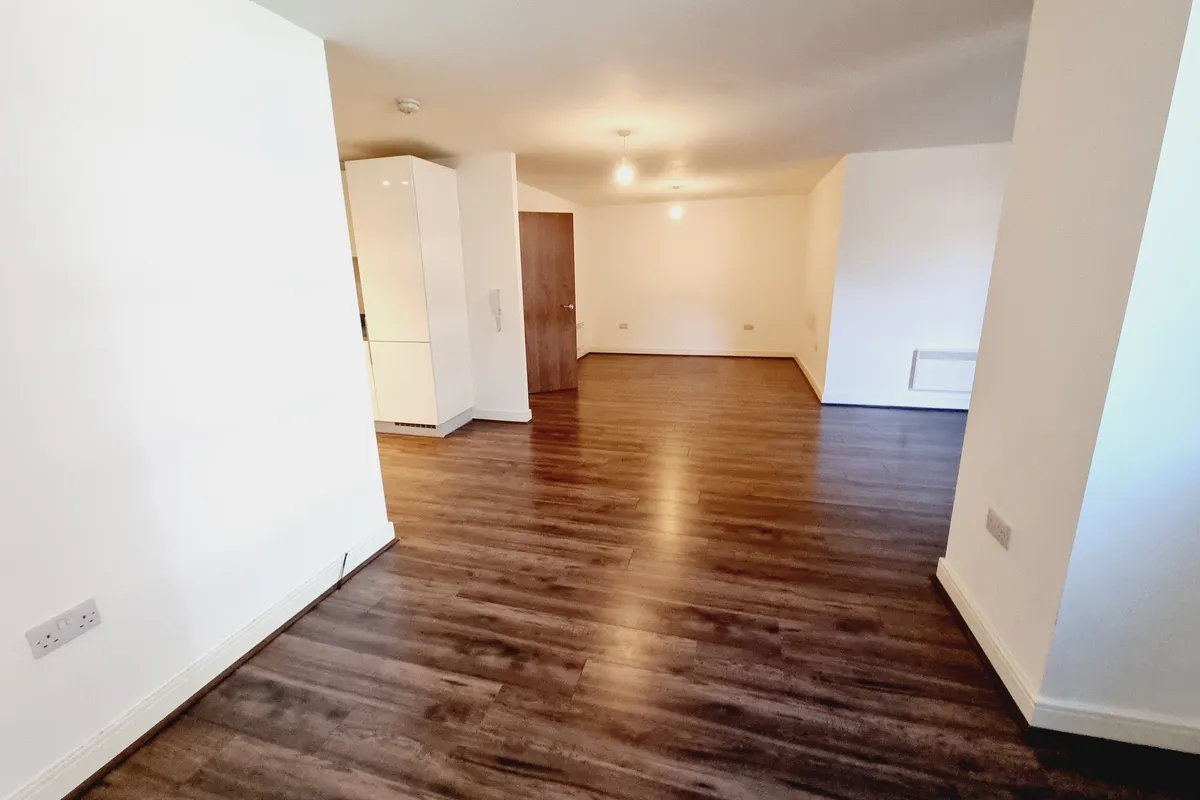 Flat Waterfront Way in Brierley Hill