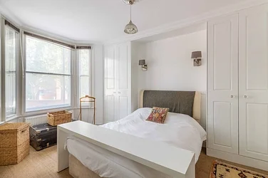 Flat Lots Road in Greater London