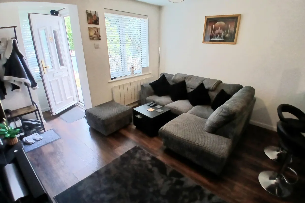 House Shearwater Close in Stevenage