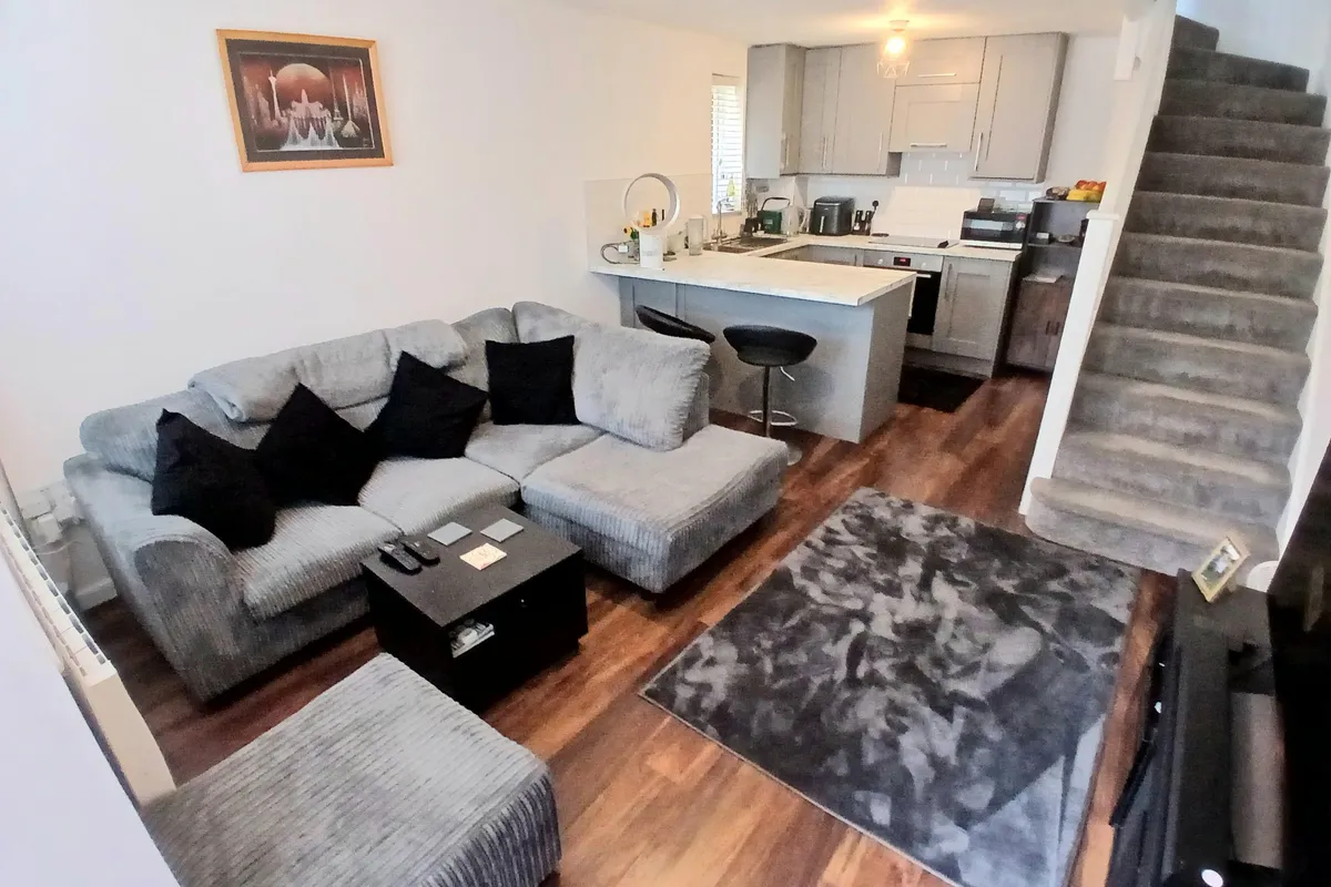 House Shearwater Close in Stevenage