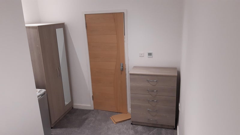 Room Hobtoe Road in Harlow