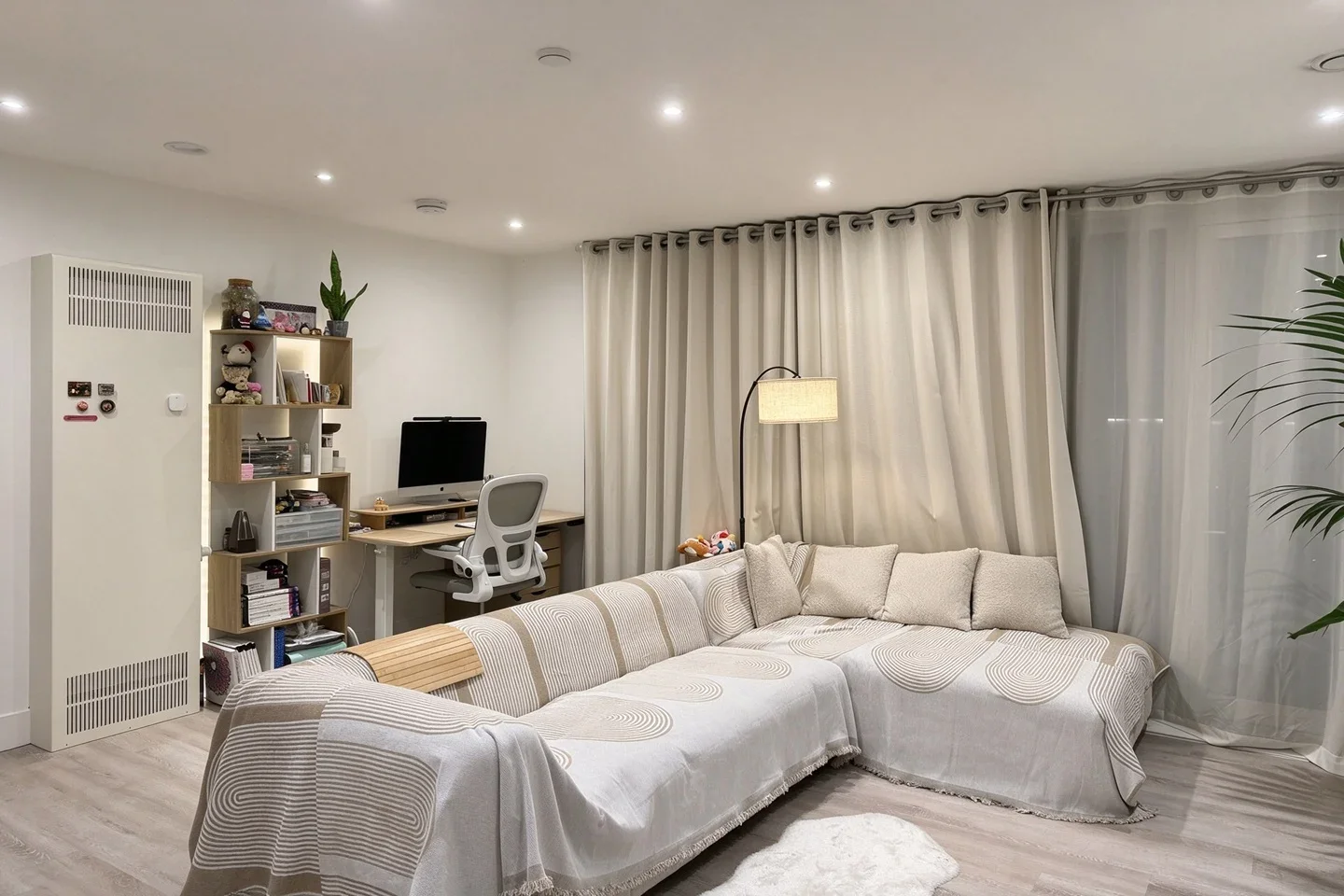 Flat Town Place in Greater London
