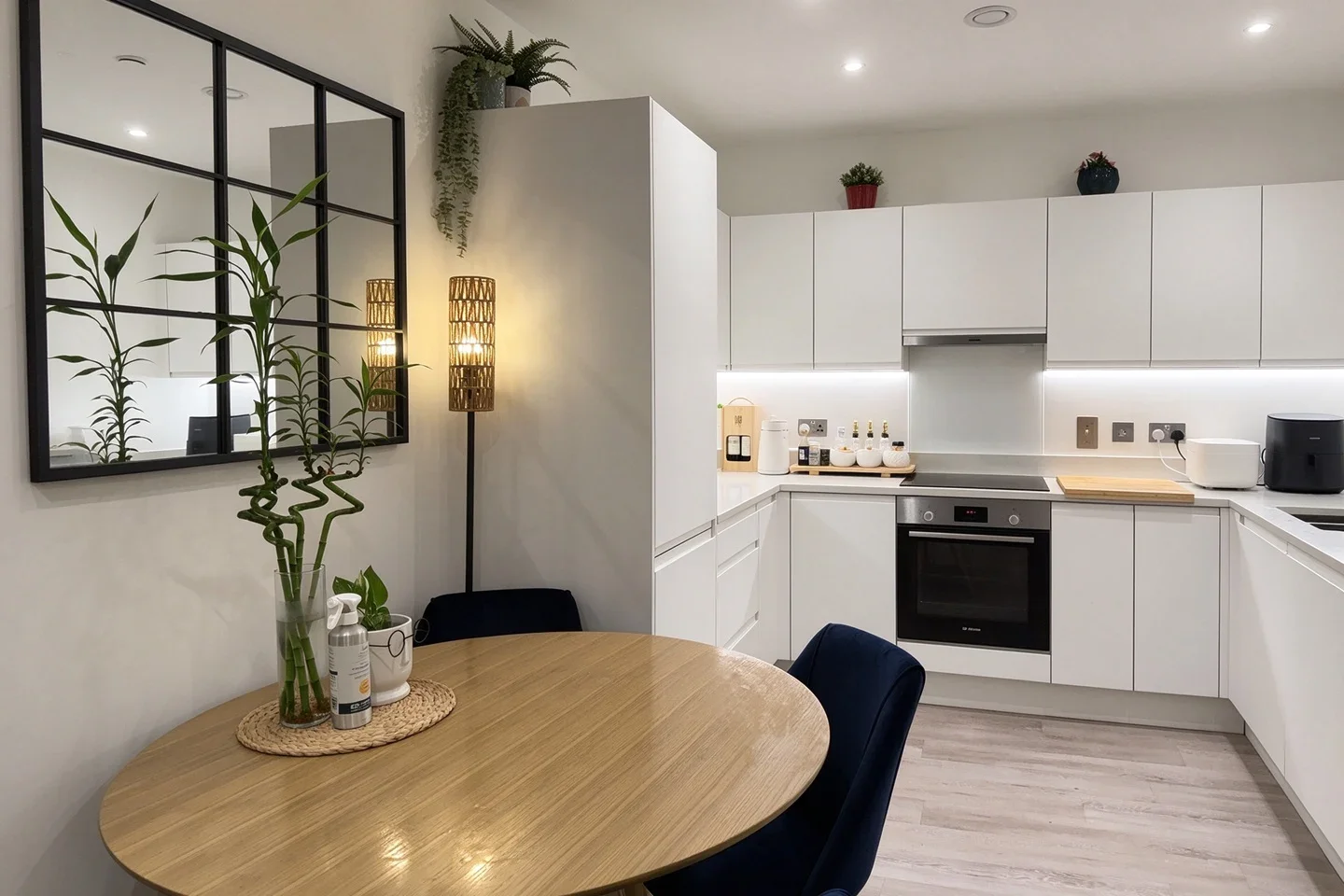 Flat Town Place in Greater London