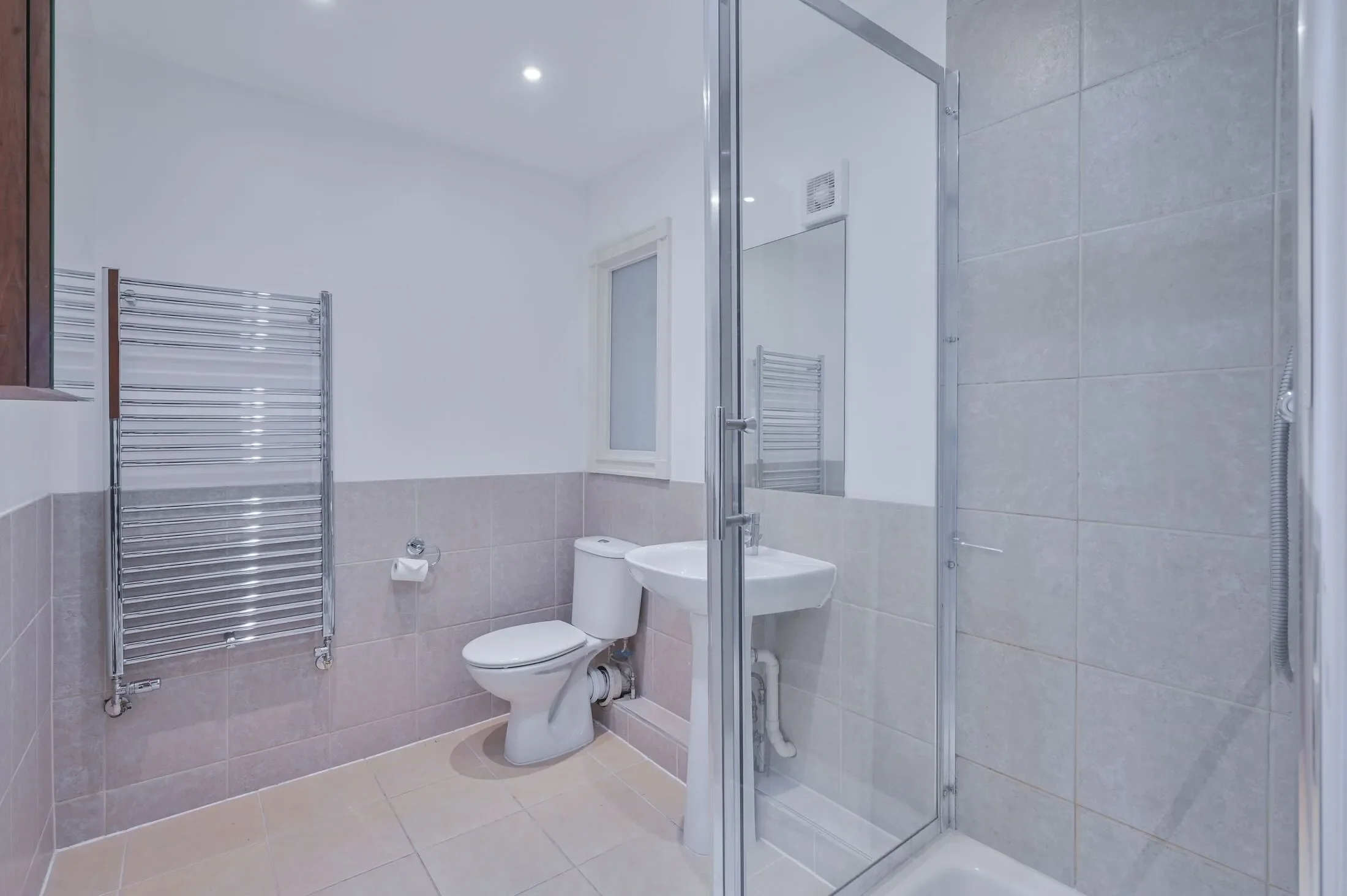 Flat Fulham Road in Greater London