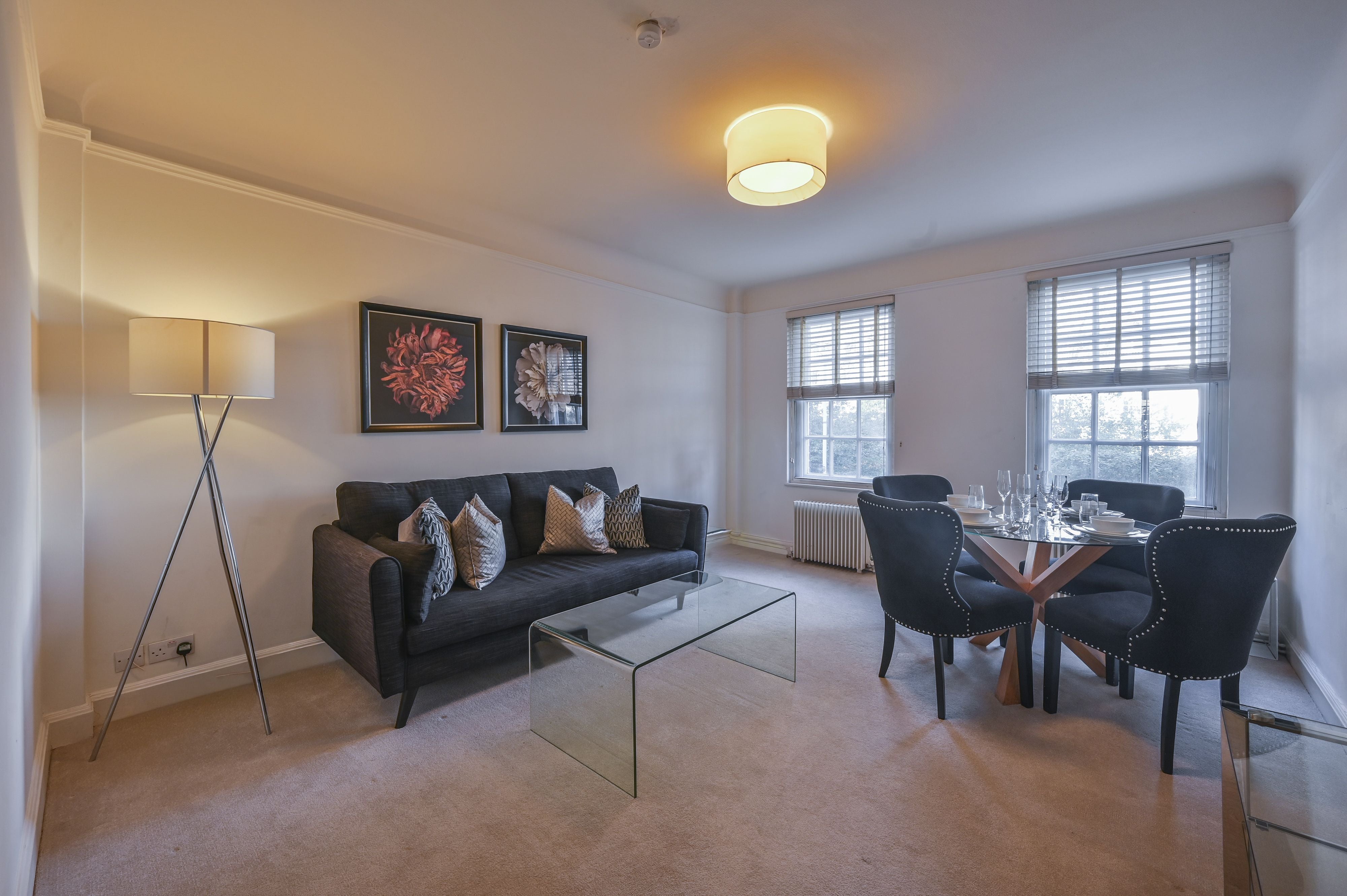 Flat Fulham Road in Greater London