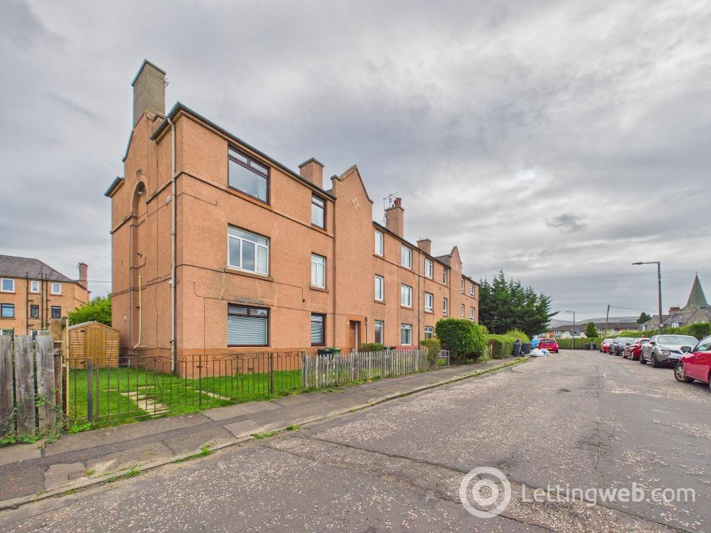 Flat Stenhouse Avenue West in City of Edinburgh