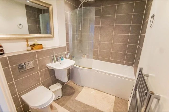 Flat Watson Heights in Chelmsford