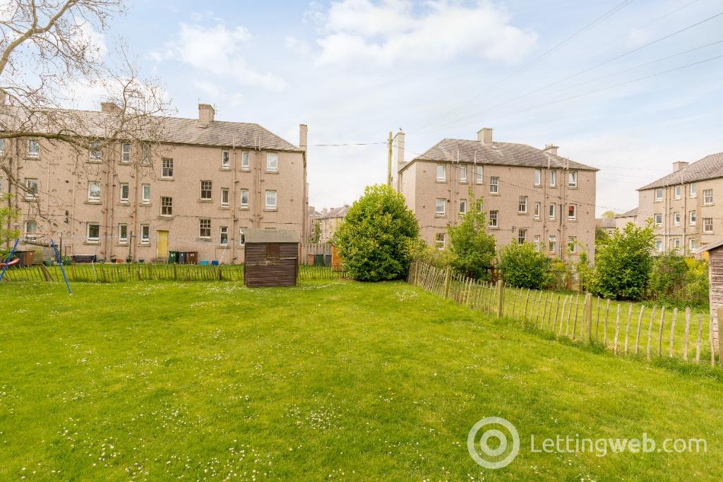 Flat Whitson Road in City of Edinburgh